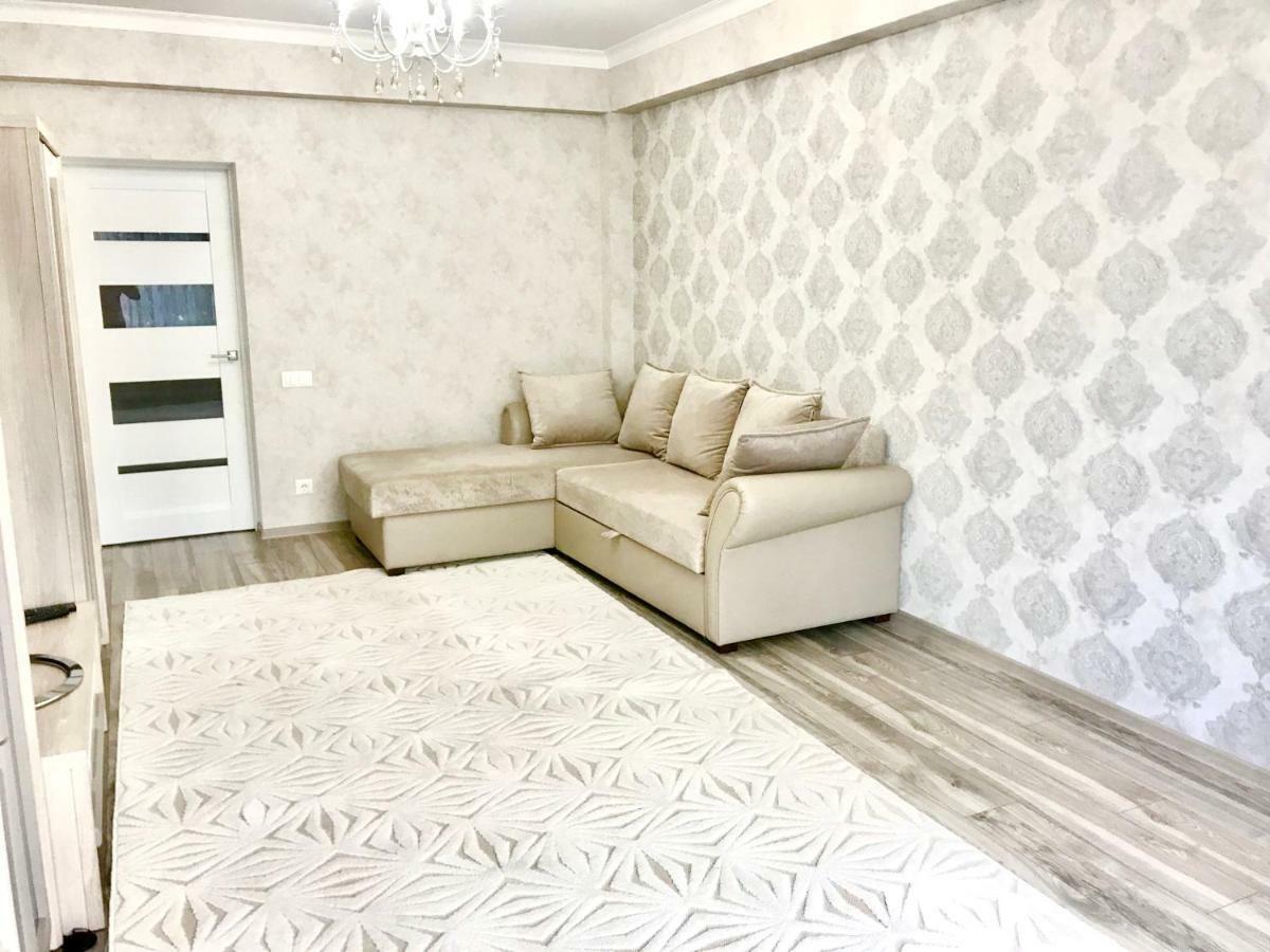 Center Apartment On Albisoara Street Кишинёв Экстерьер фото