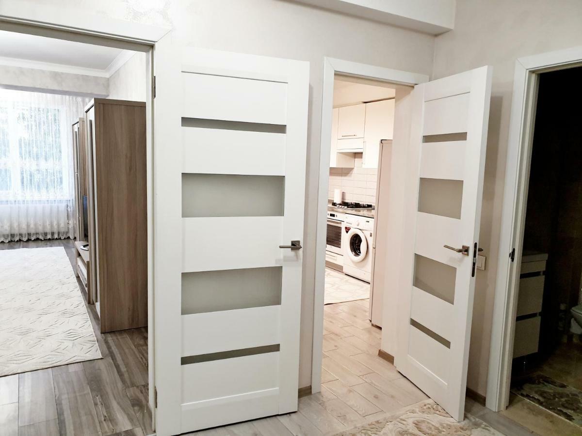 Center Apartment On Albisoara Street Кишинёв Экстерьер фото