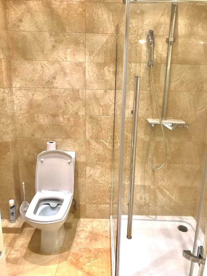 Center Apartment On Albisoara Street Кишинёв Экстерьер фото